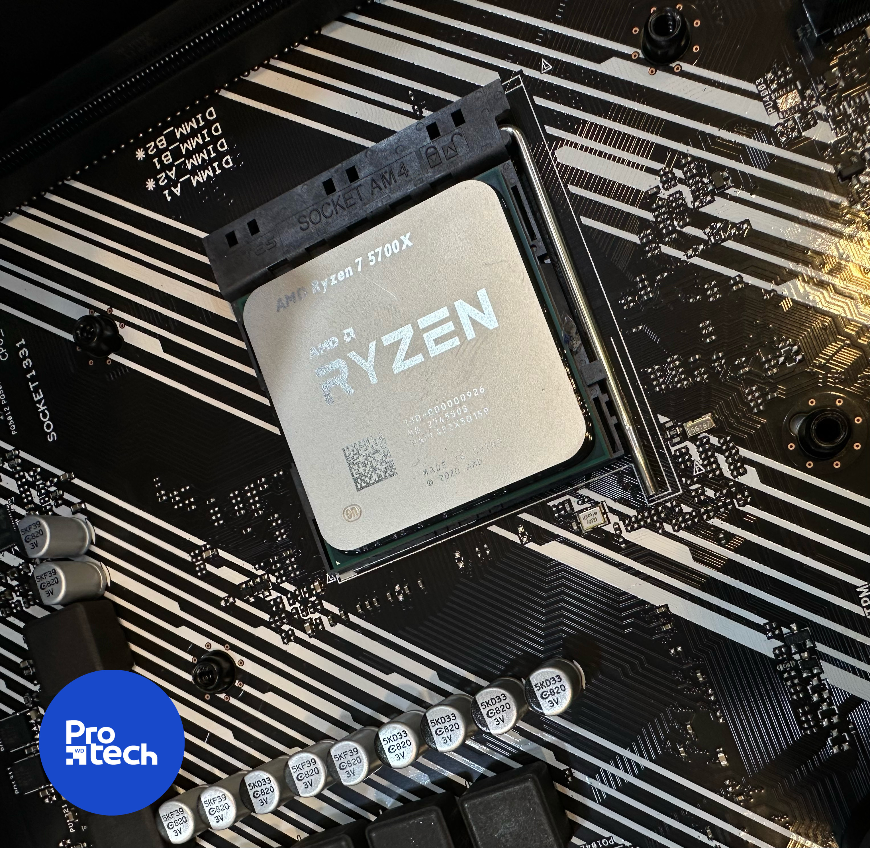 RYZEN 7 5700X