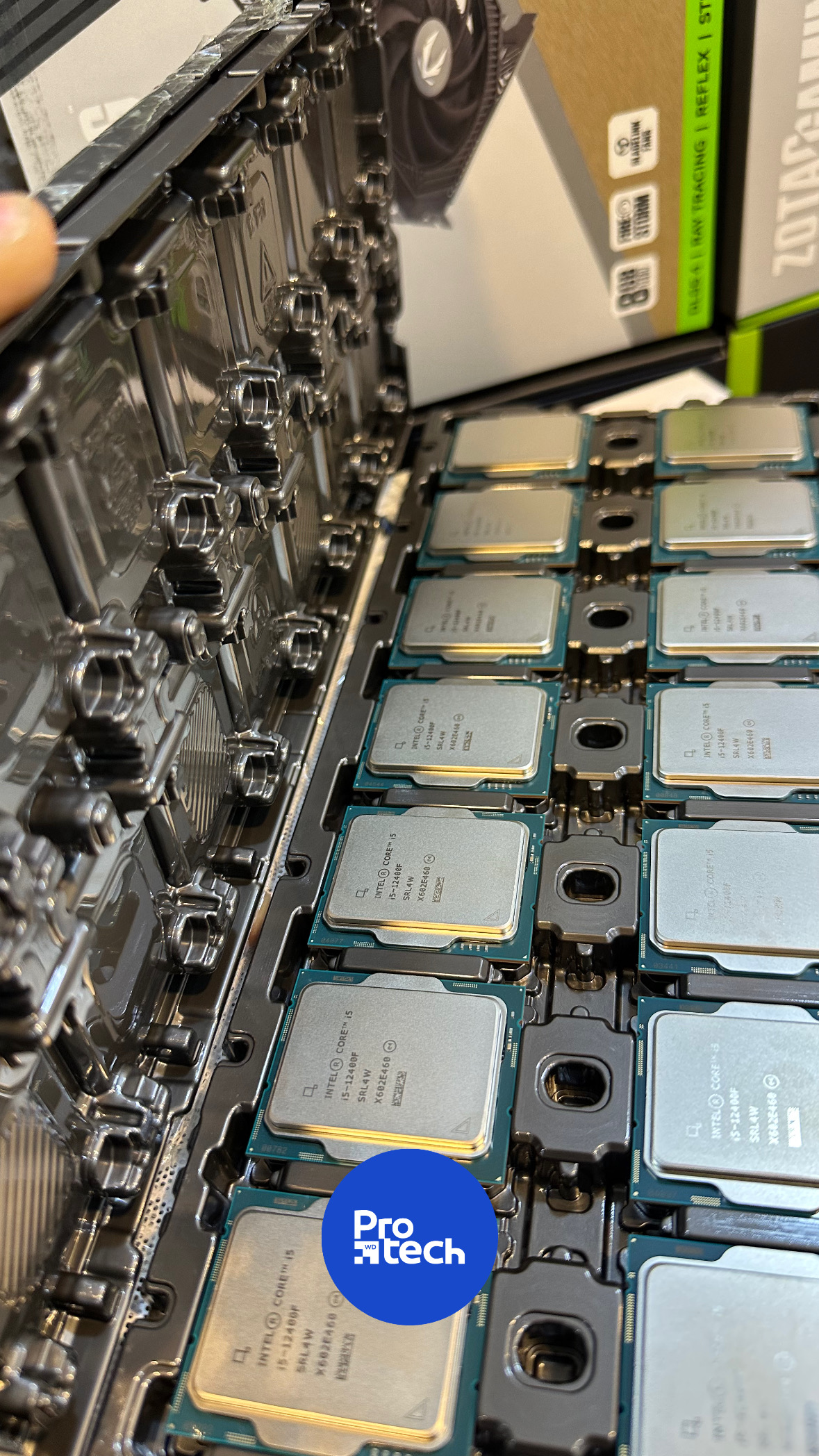 INTEL I5 12400F